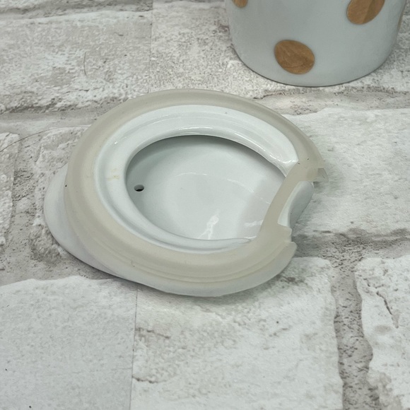 Francesca’s HIRE ME Travel Coffee Mug - Picture 6 of 7